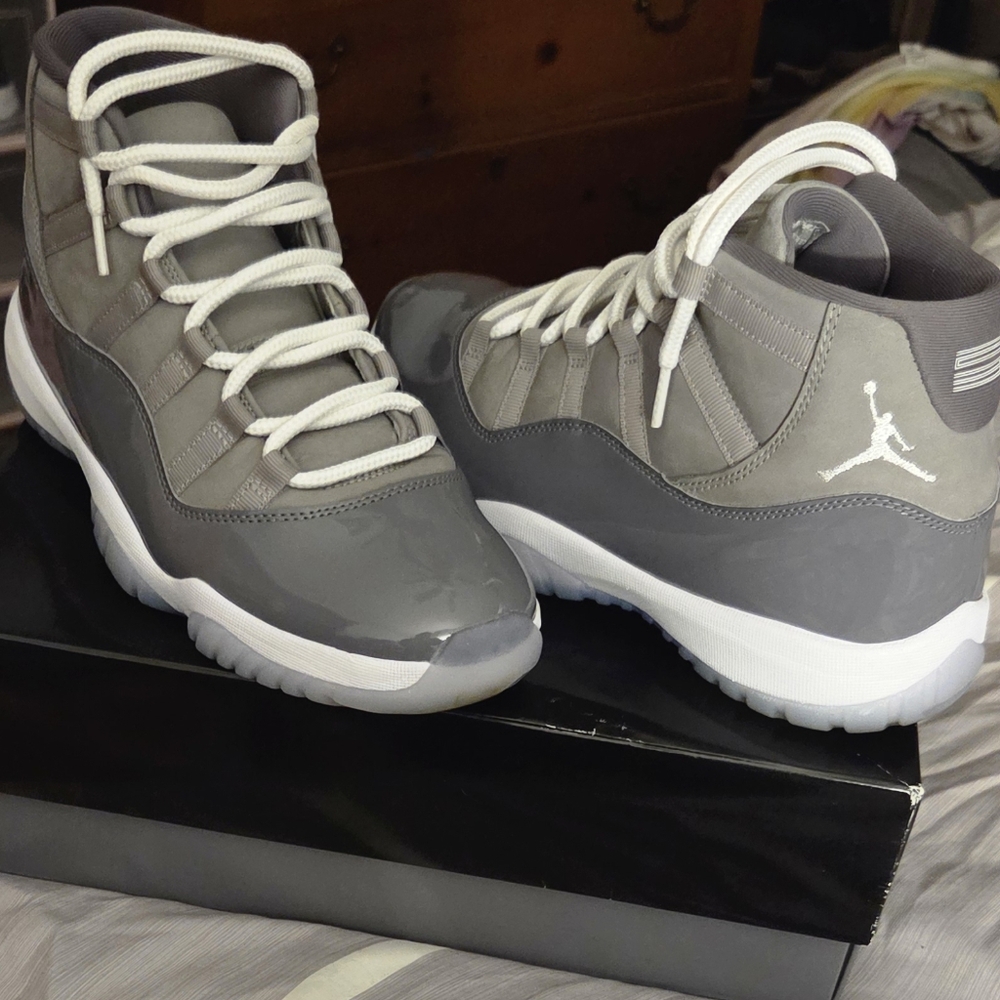 Jordan 11 Cool Grey 2021 Mens 10.5 $115.00 Super Clean